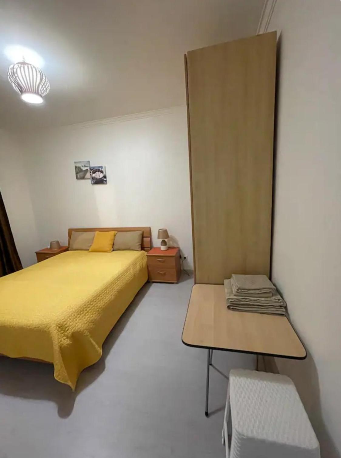 Apartament Quarto Calmo E Acolhedor Almada Zewnętrze zdjęcie
