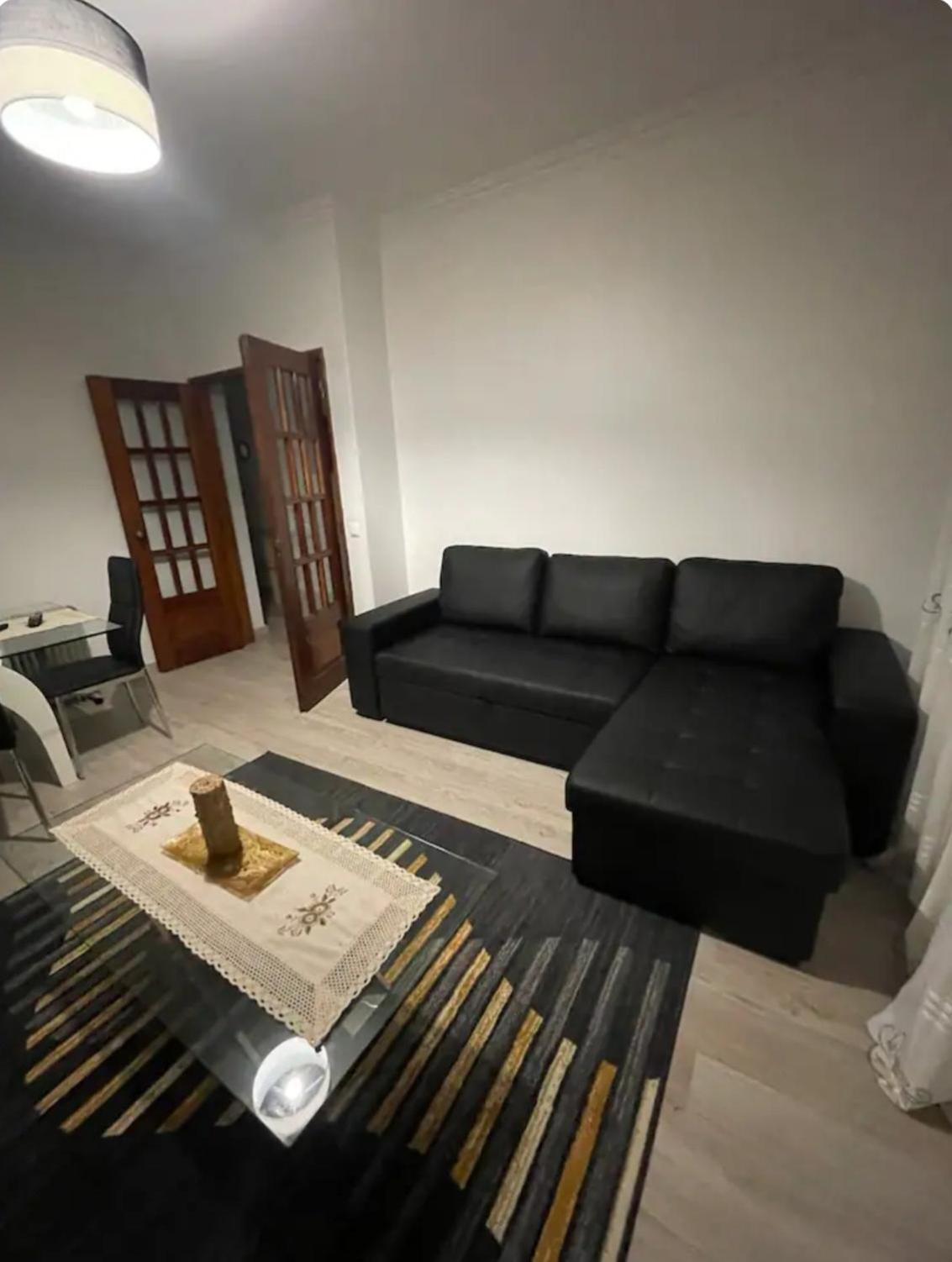 Apartament Quarto Calmo E Acolhedor Almada Zewnętrze zdjęcie
